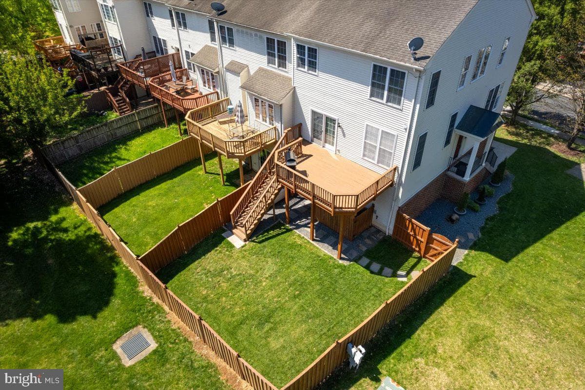 210 Elder Terrace photo 45