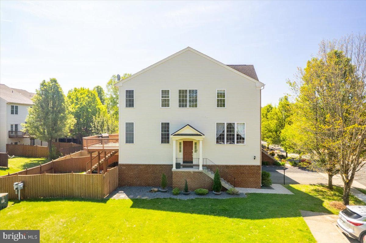 210 Elder Terrace photo 58