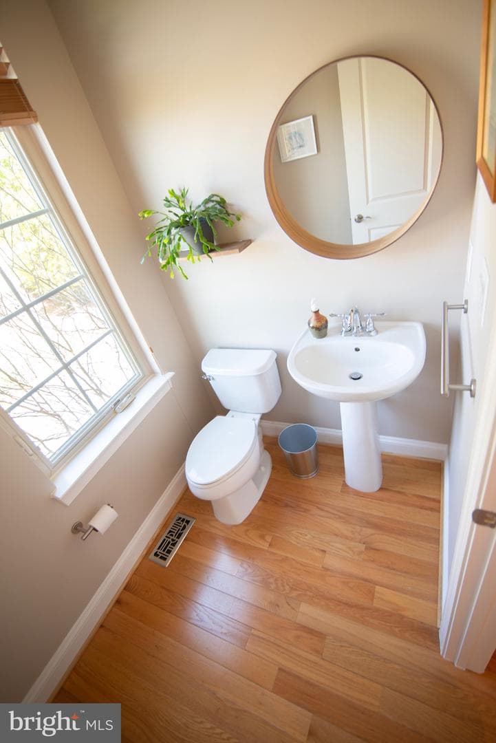 22780 Sagamore Square photo 17