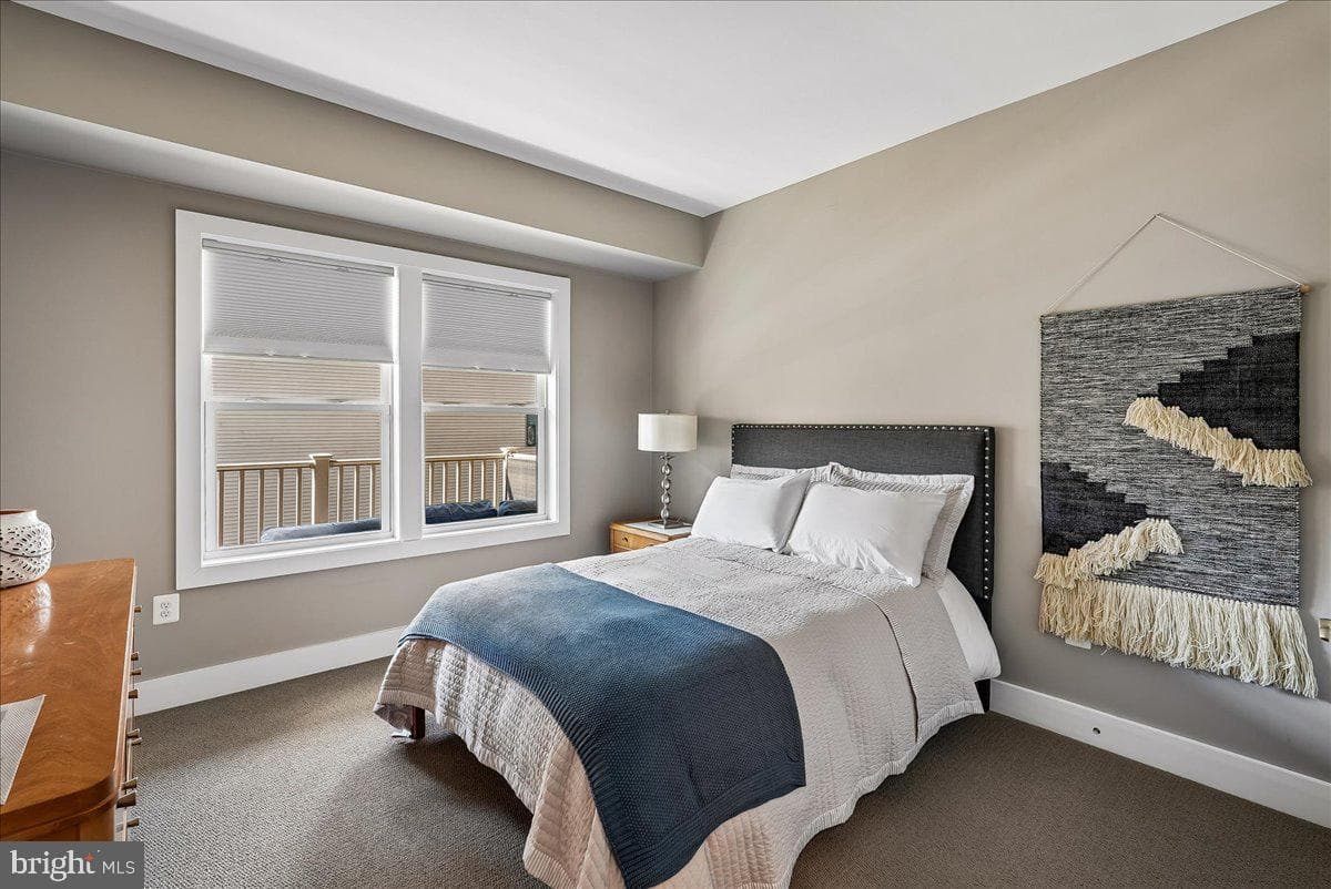 44784 Tiverton Square photo 18