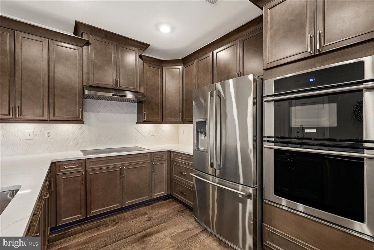 44784 Tiverton Square photo 7
