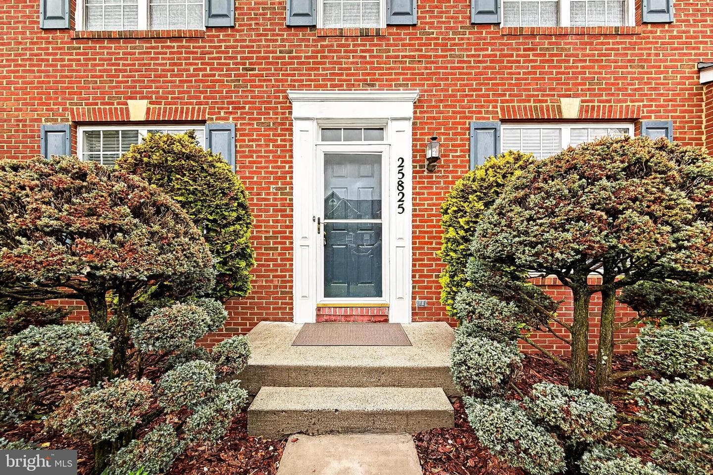 25825 Spring Farm Circle photo 16