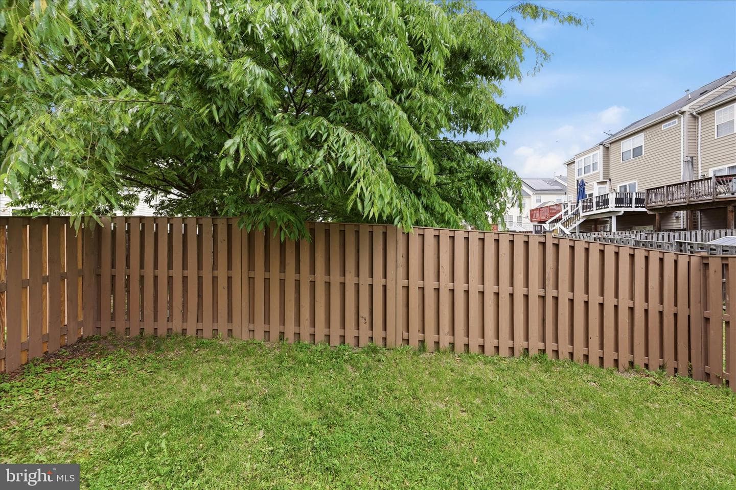 509 Edmonton Terrace NE photo 38