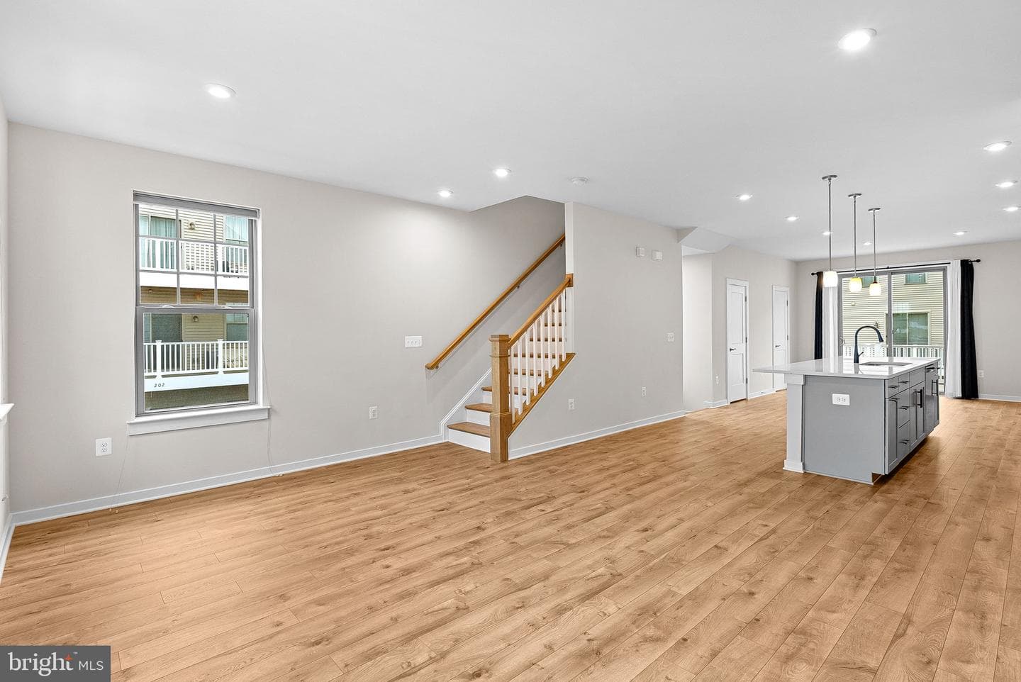 1145 Madeira Terrace SE photo 26