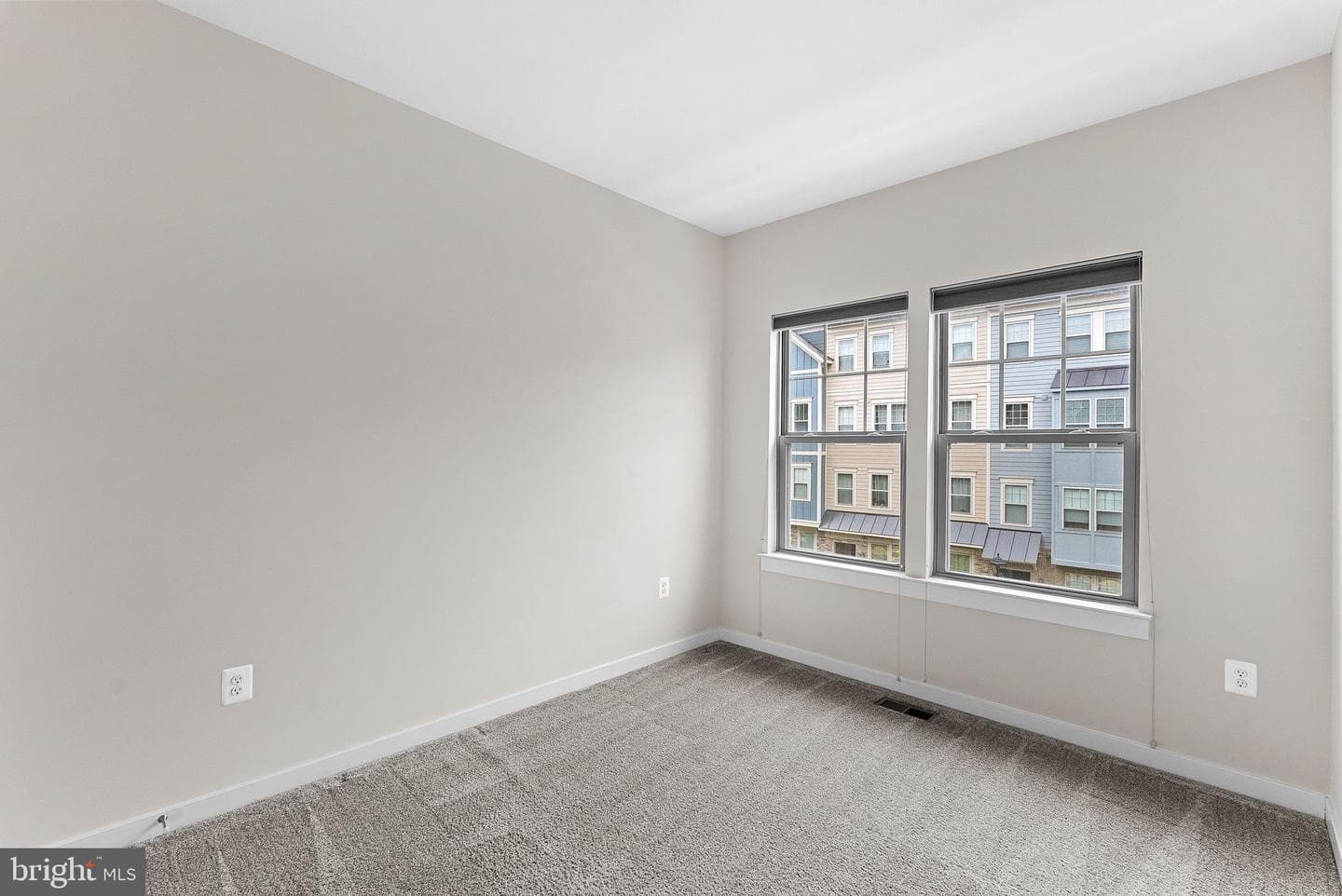 1145 Madeira Terrace SE photo 36
