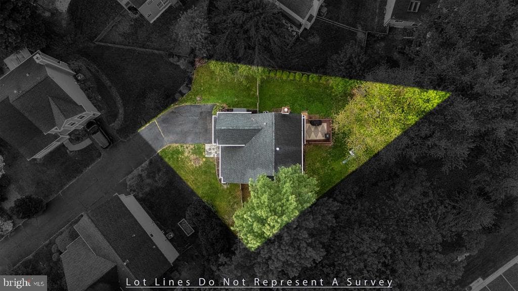 423 Foxridge Drive SW photo 57