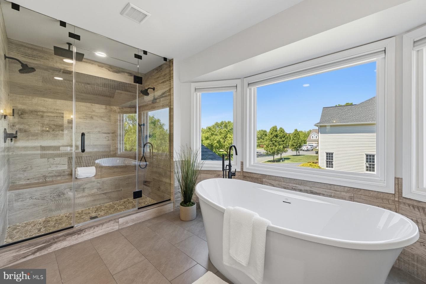21930 Bellair Court photo 40