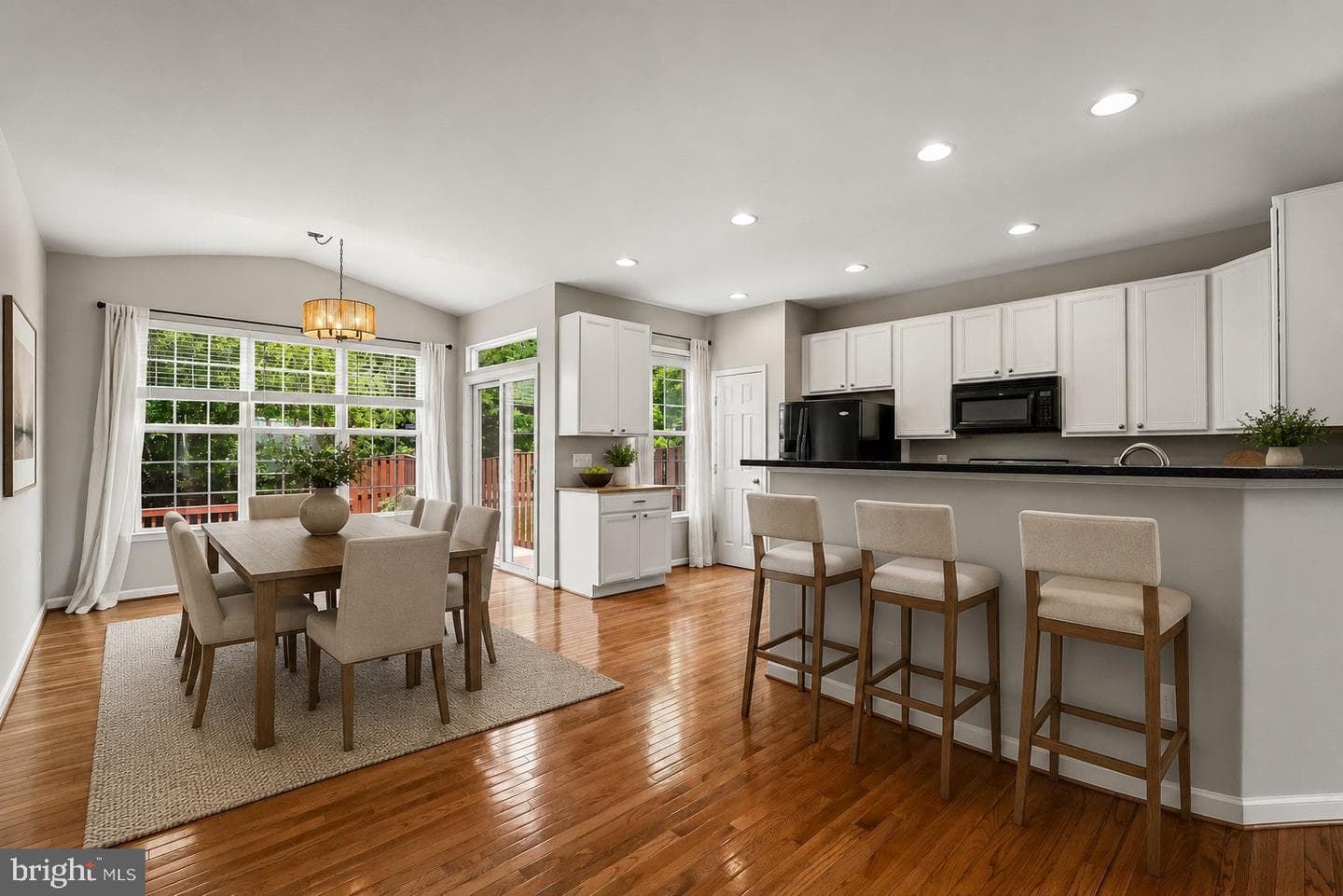 503 Planters Terrace NE photo 14