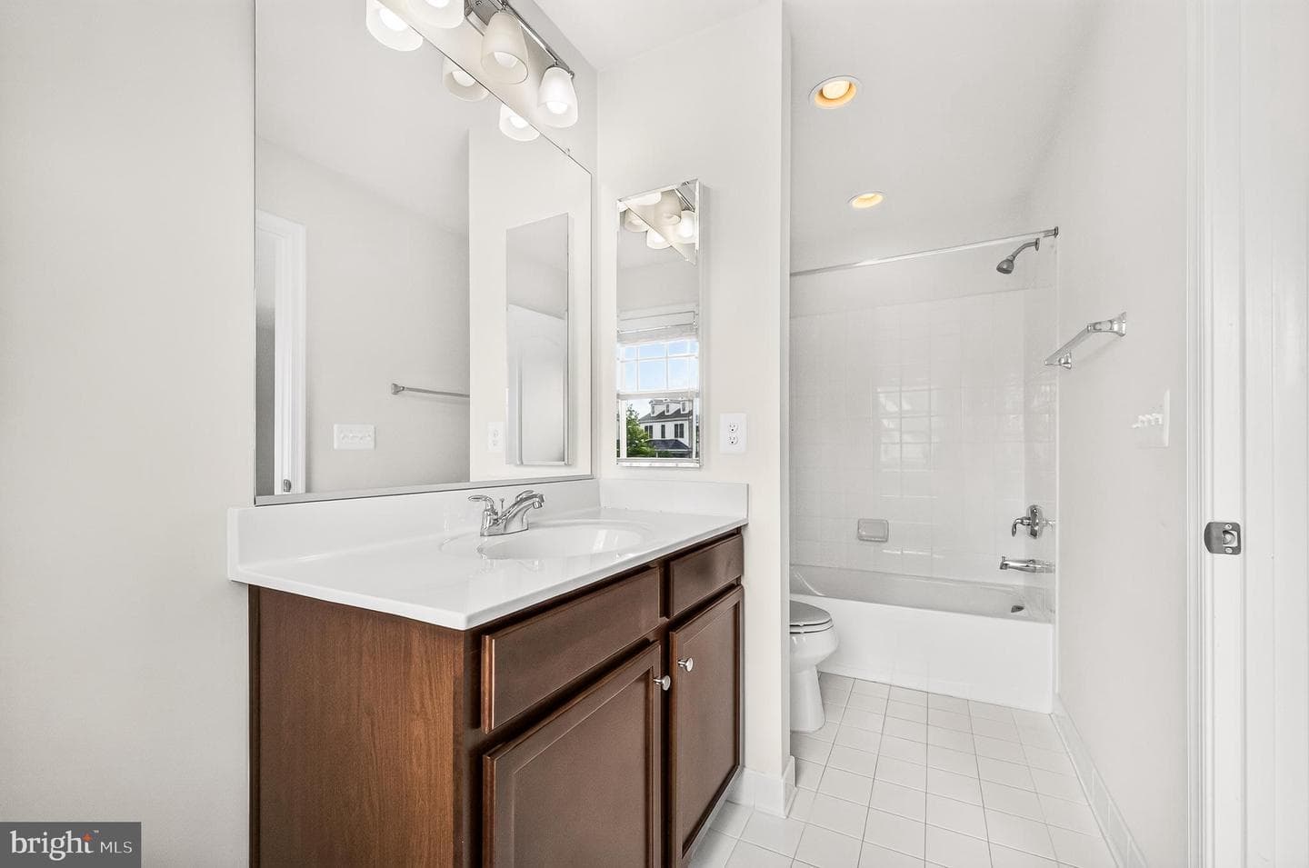 24823 Barrington Grove Court photo 60