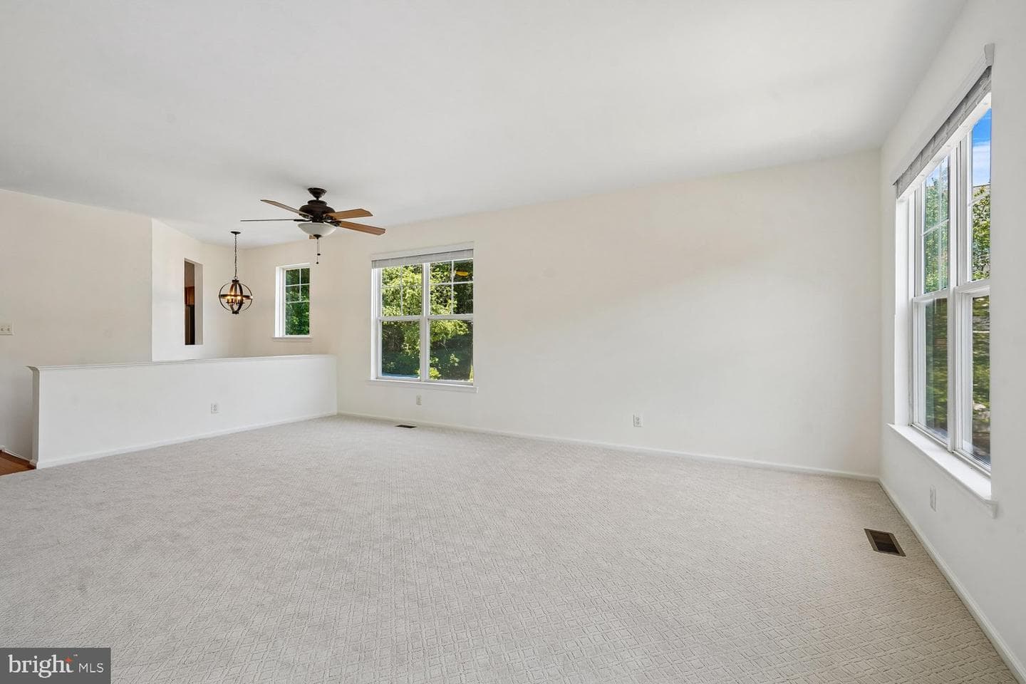 43131 Huntsman Square photo 15