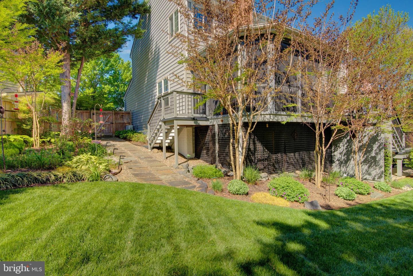 106 Bethal Court SW photo 30