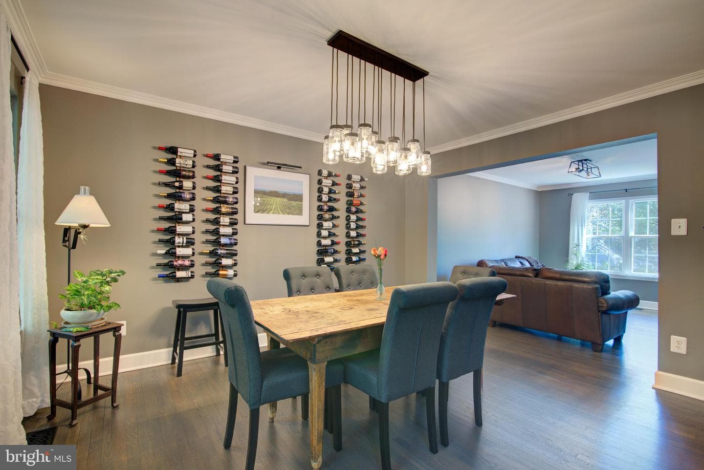 106 Bethal Court SW photo 8