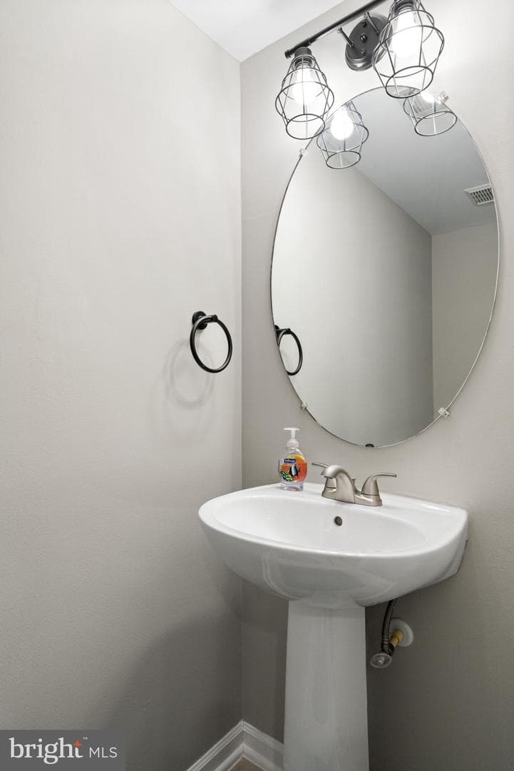 21654 Frame Square photo 10