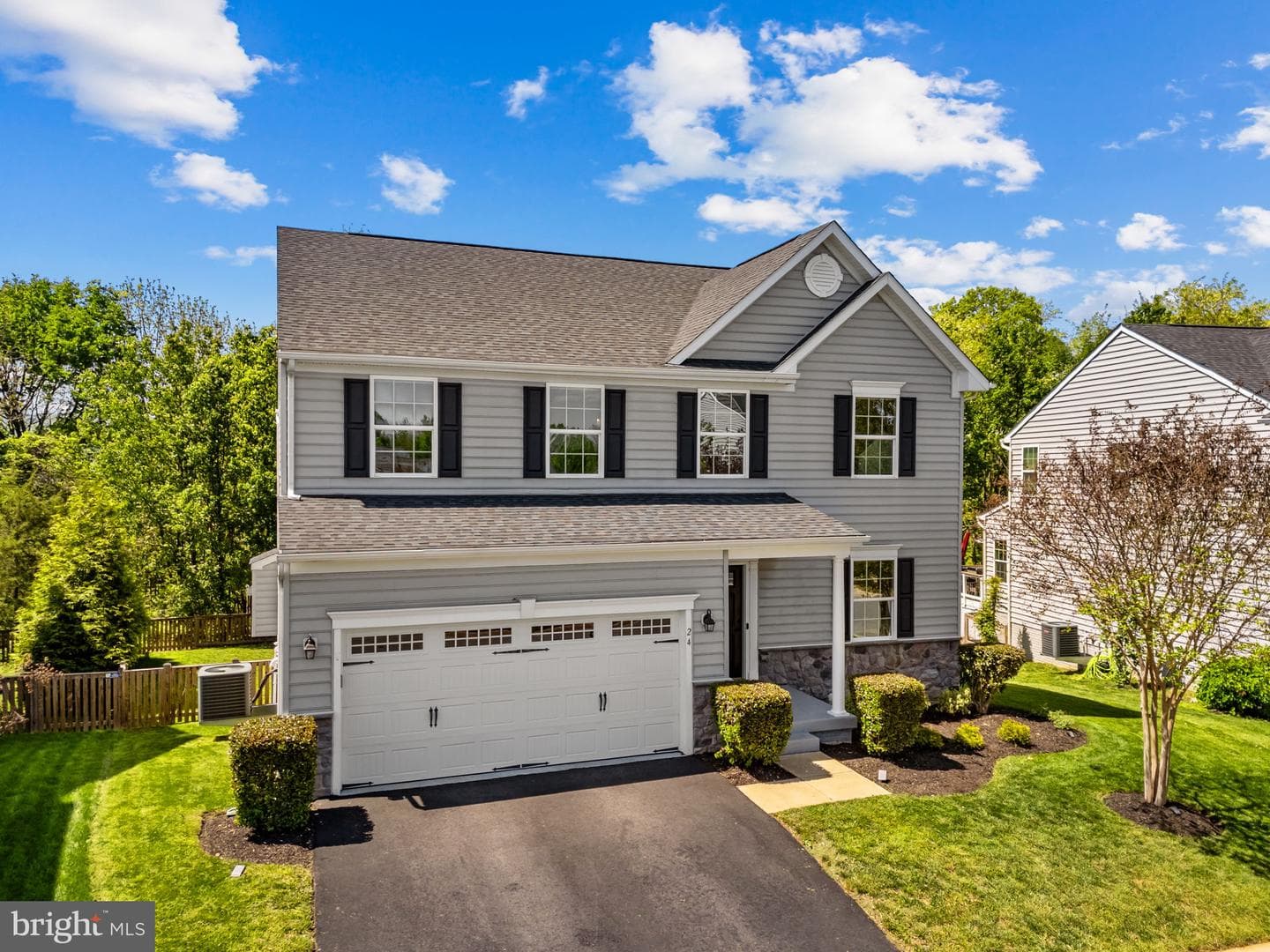 24 Eisentown Drive photo 2