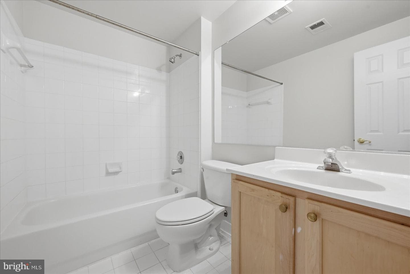 44272 Silkworth Terrace photo 16