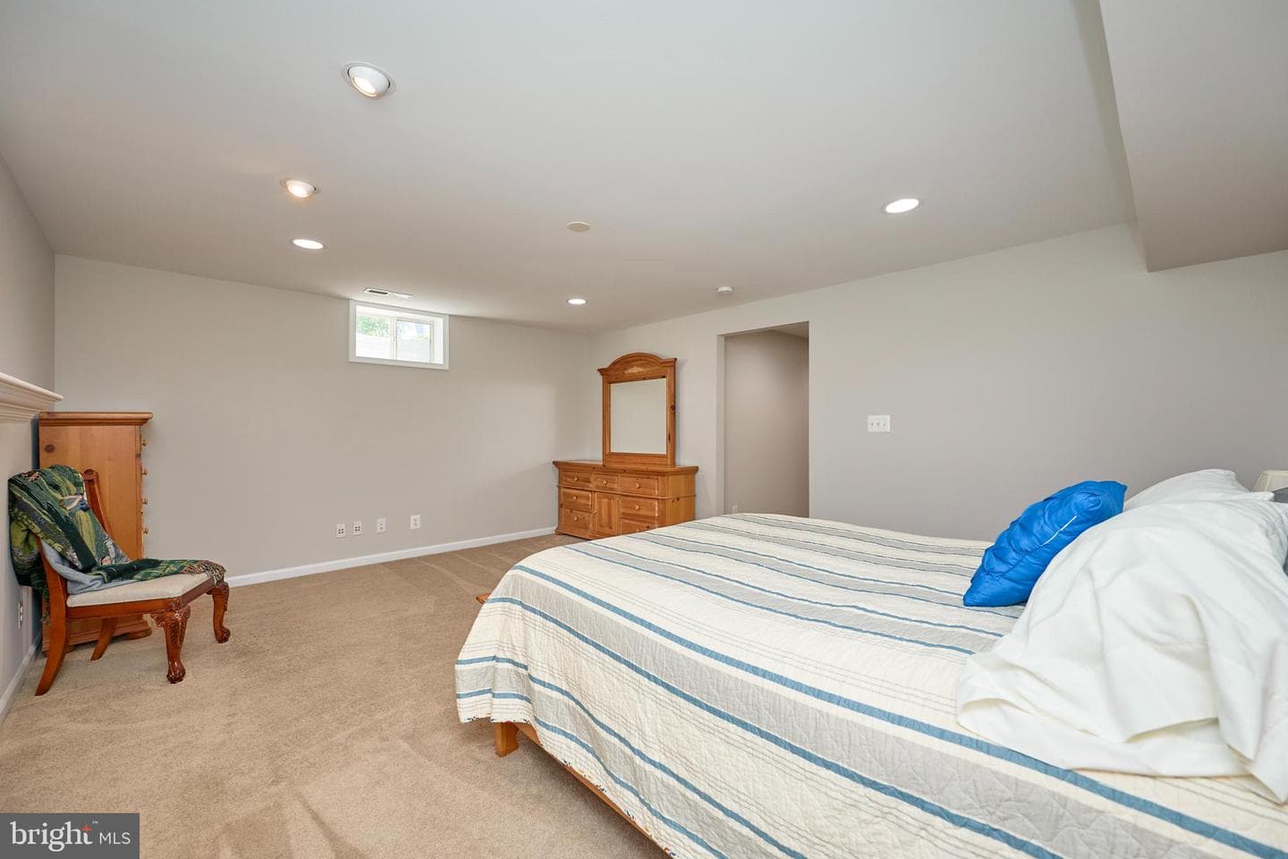 1706 Revere Court NE photo 43