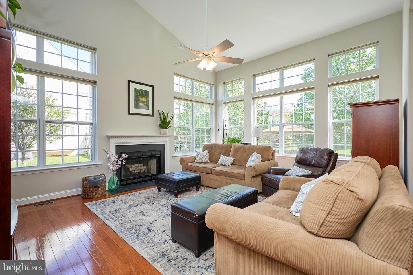 1706 Revere Court NE photo 6