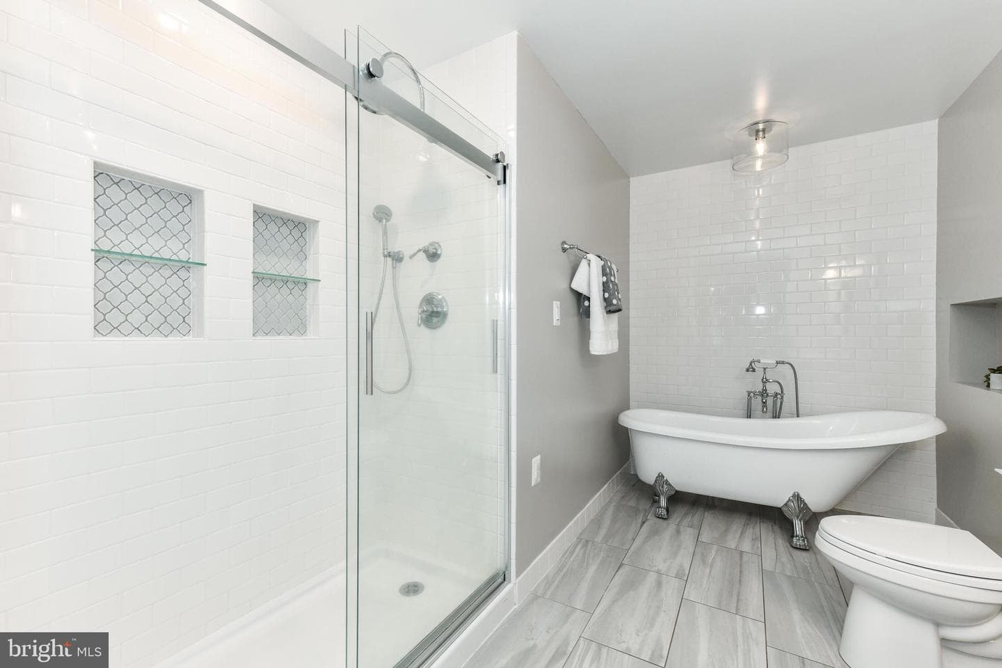 14 Oak Lane photo 34