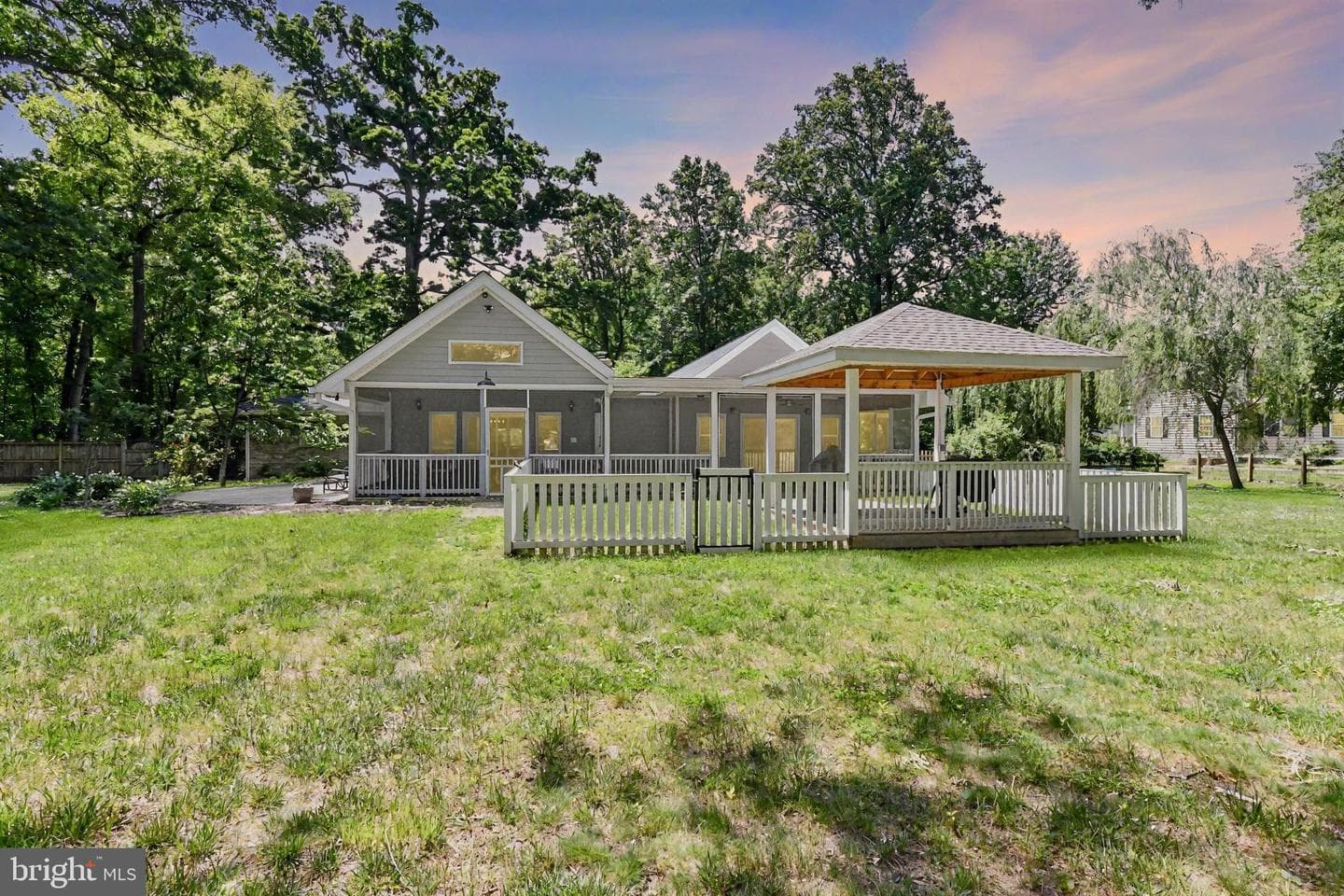 14 Oak Lane photo 69