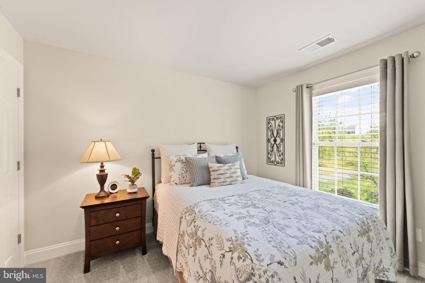 18113 Linden Grove Court photo 47