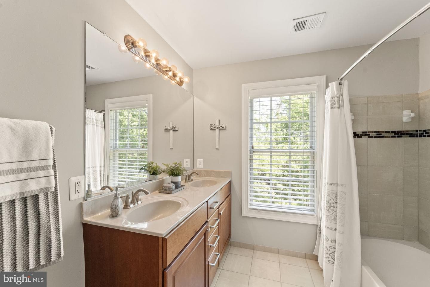 18113 Linden Grove Court photo 48