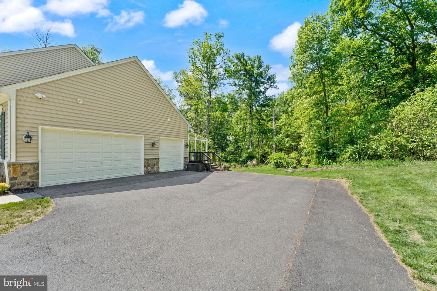 18113 Linden Grove Court photo 63
