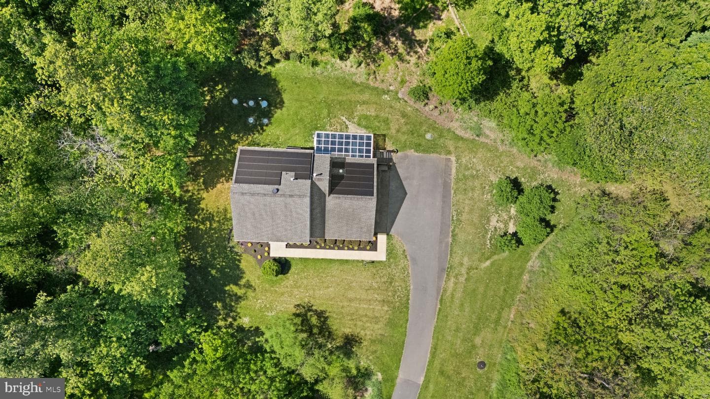 18113 Linden Grove Court photo 69