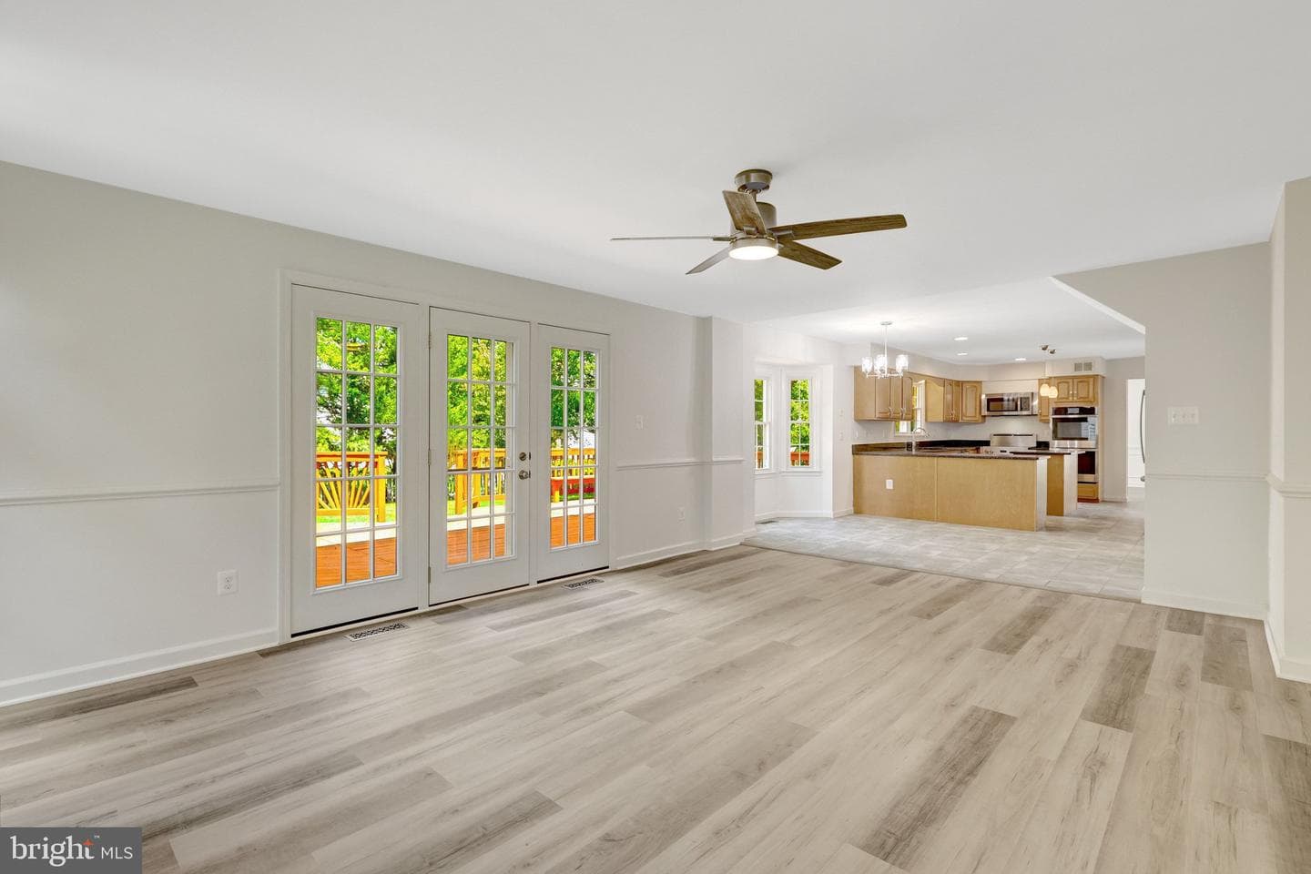 43501 Golden Meadow Circle photo 28