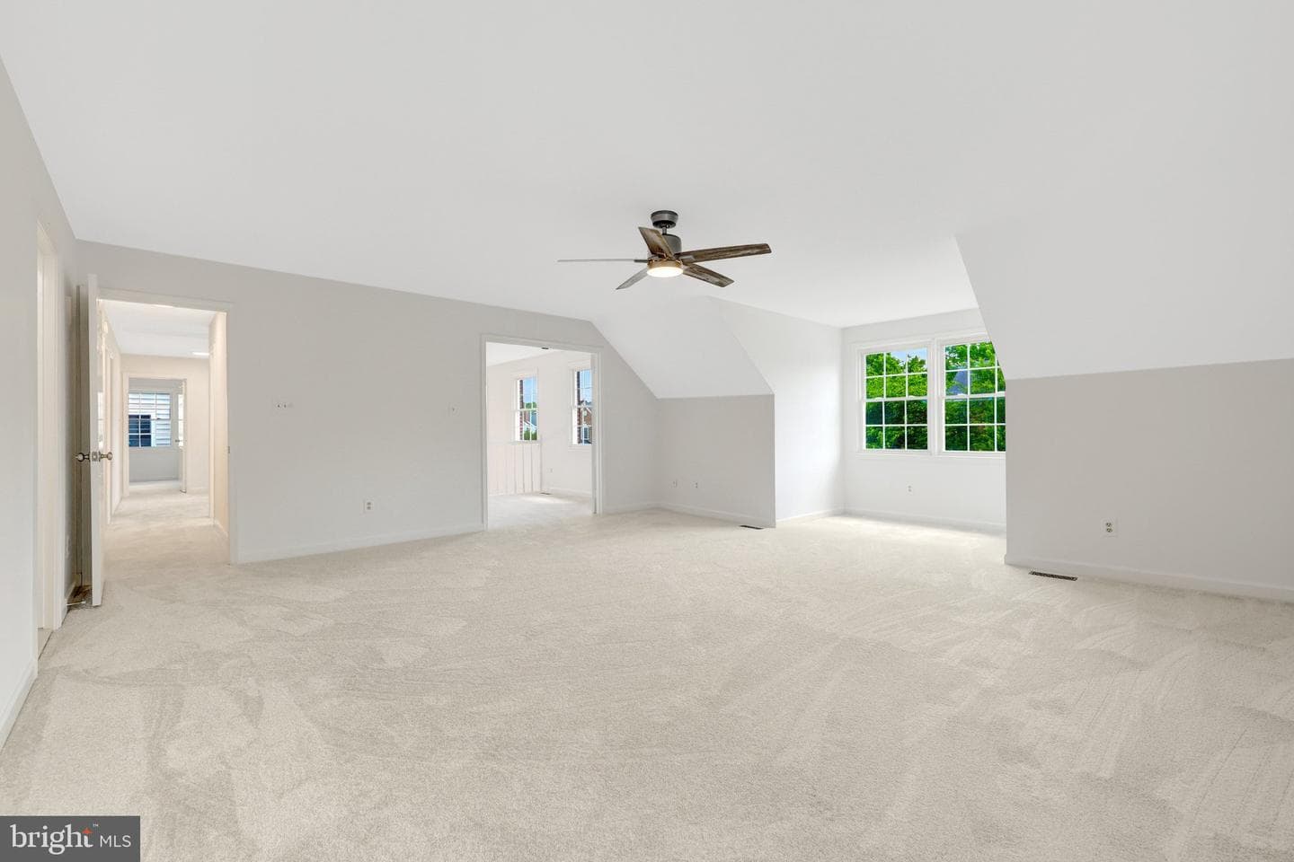 43501 Golden Meadow Circle photo 35