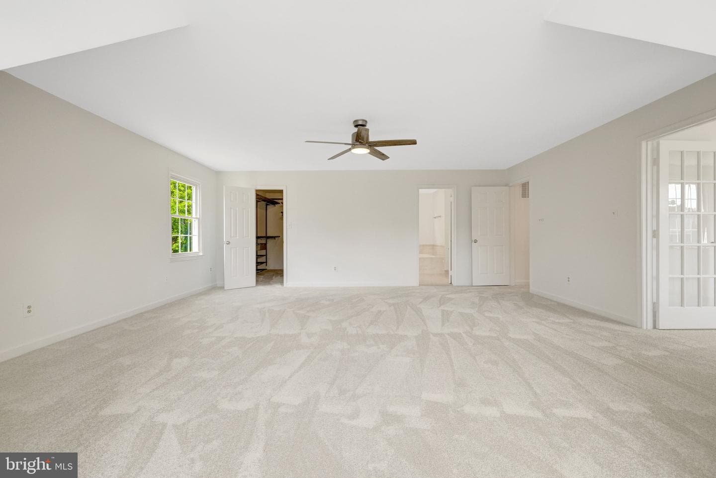 43501 Golden Meadow Circle photo 36