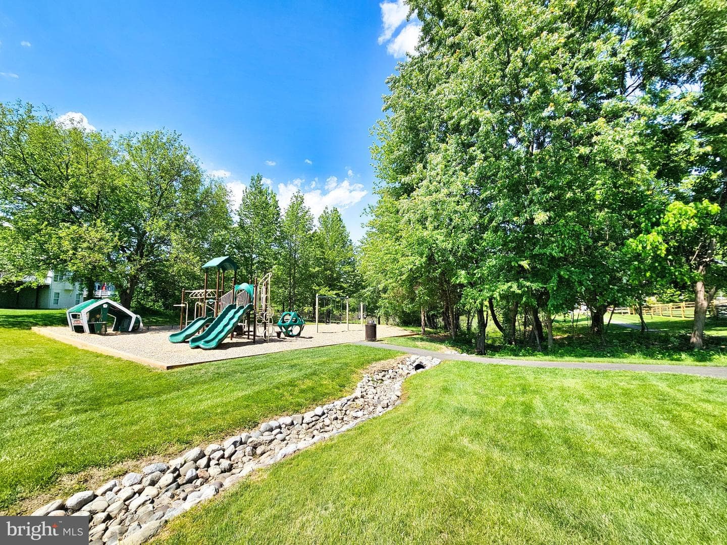 21747 Kings Crossing Terrace photo 81