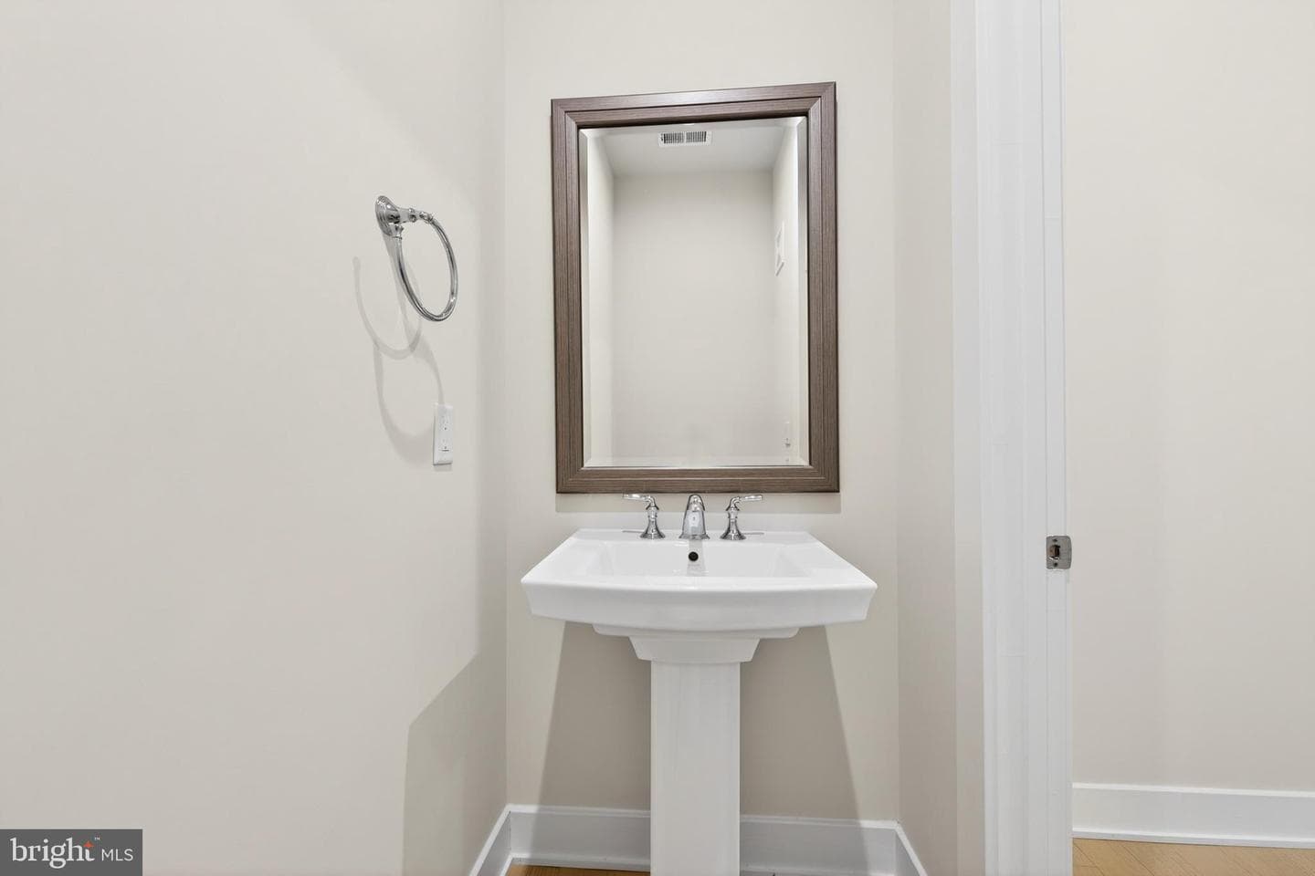 43446 Croson Lane #300 photo 31