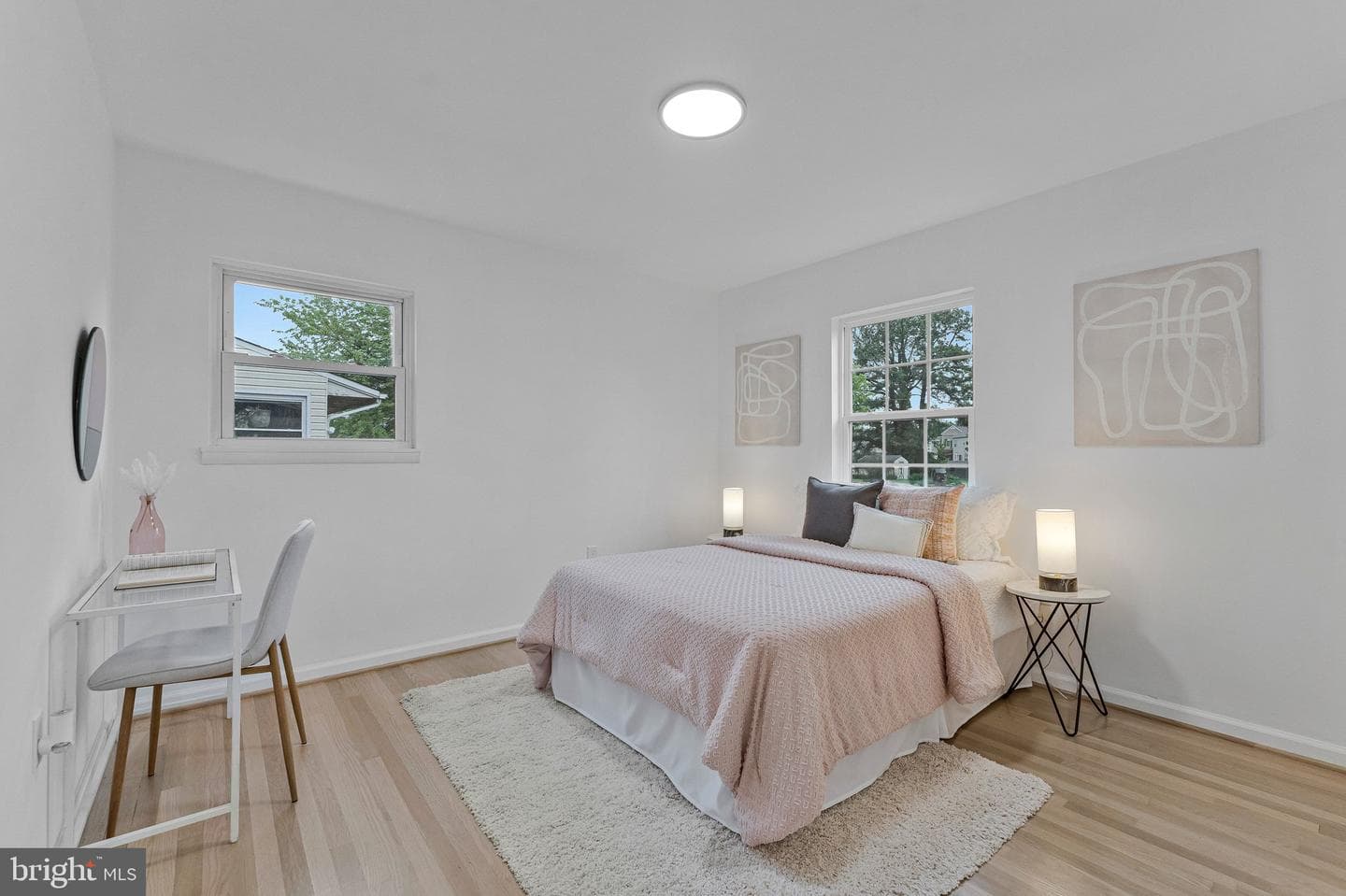 450 E E Street photo 14