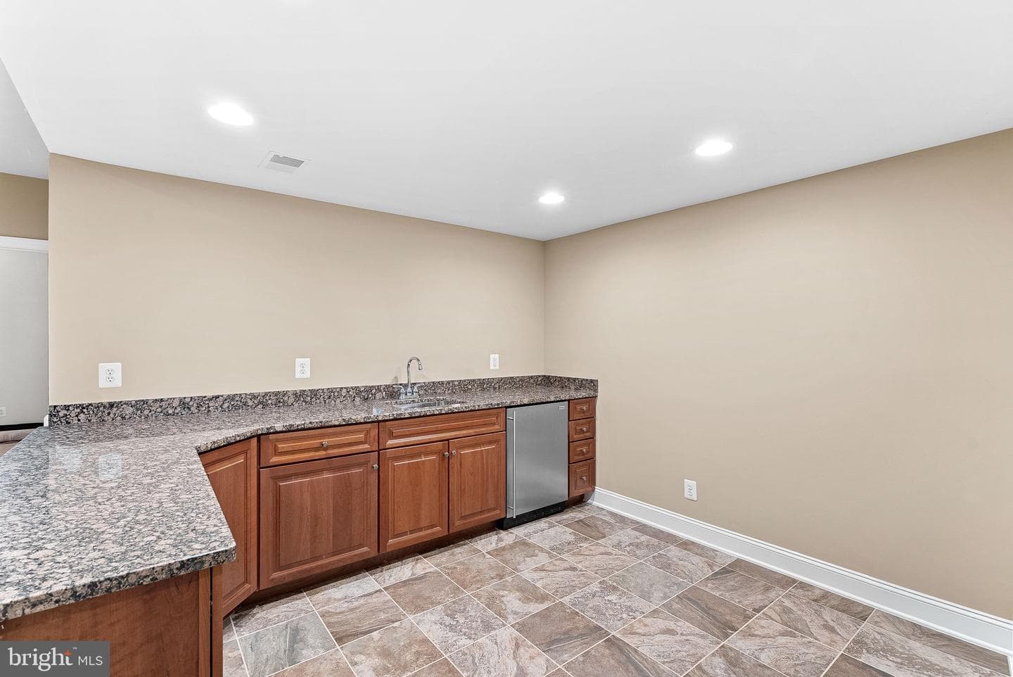 41419 Southpaw Place photo 22