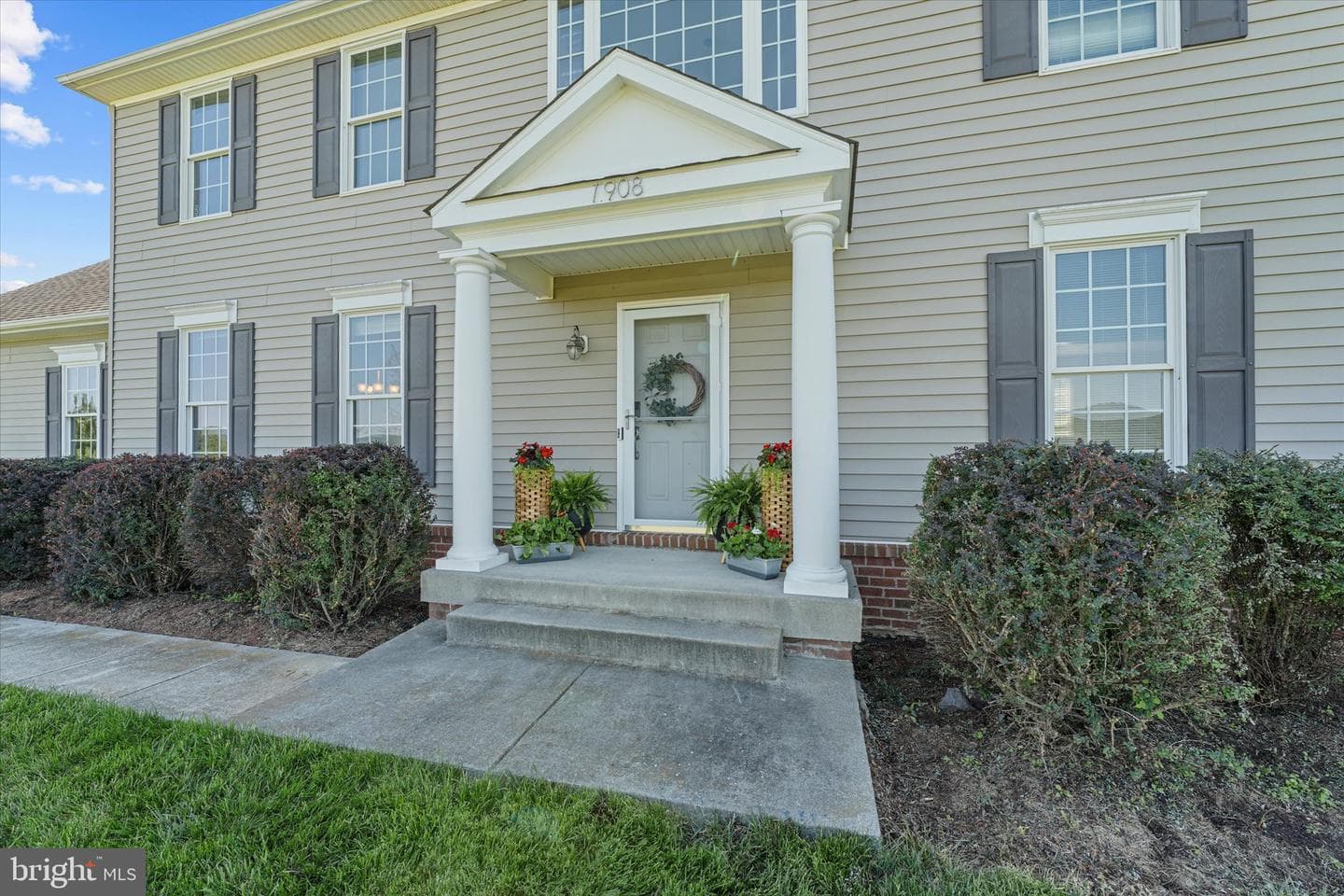 11908 Stonehouse View Court photo 4