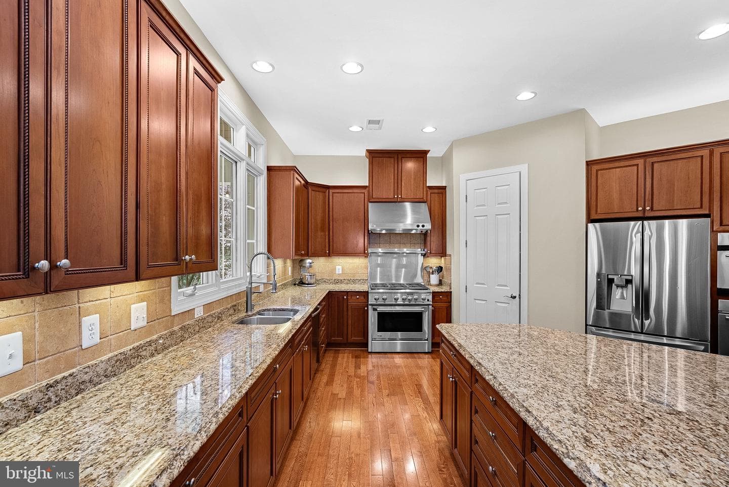 17219 Westfield Place photo 30