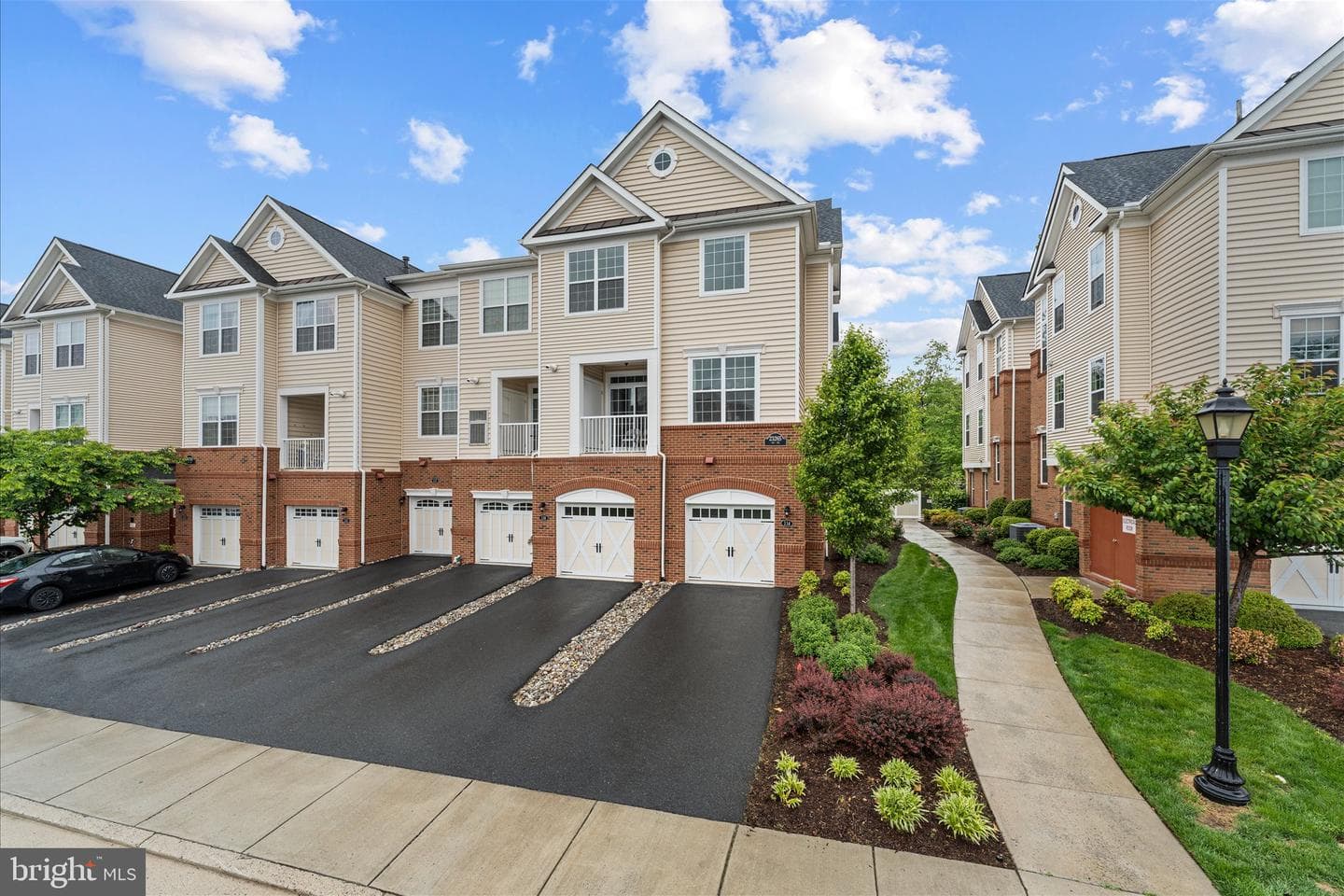 23265 Milltown Knoll Square #114 photo 29