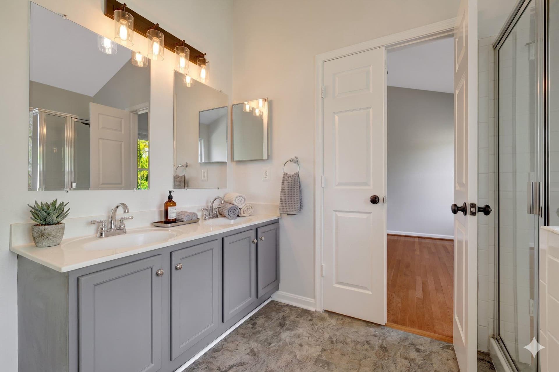 20605 Morningside Terrace photo 9