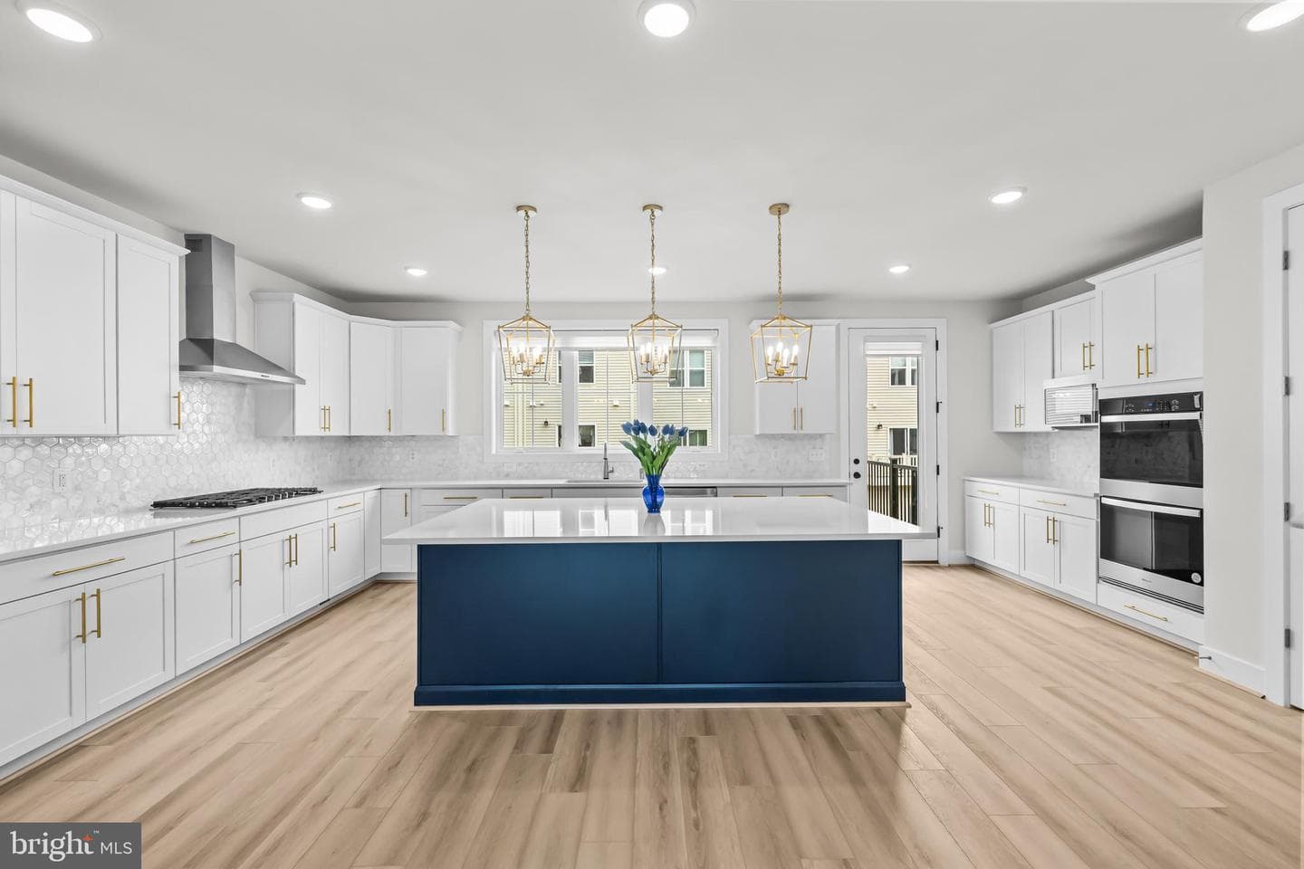 42116 Waltz Terrace photo 18