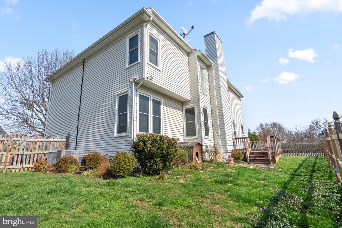 21143 Mayapple Place photo 3