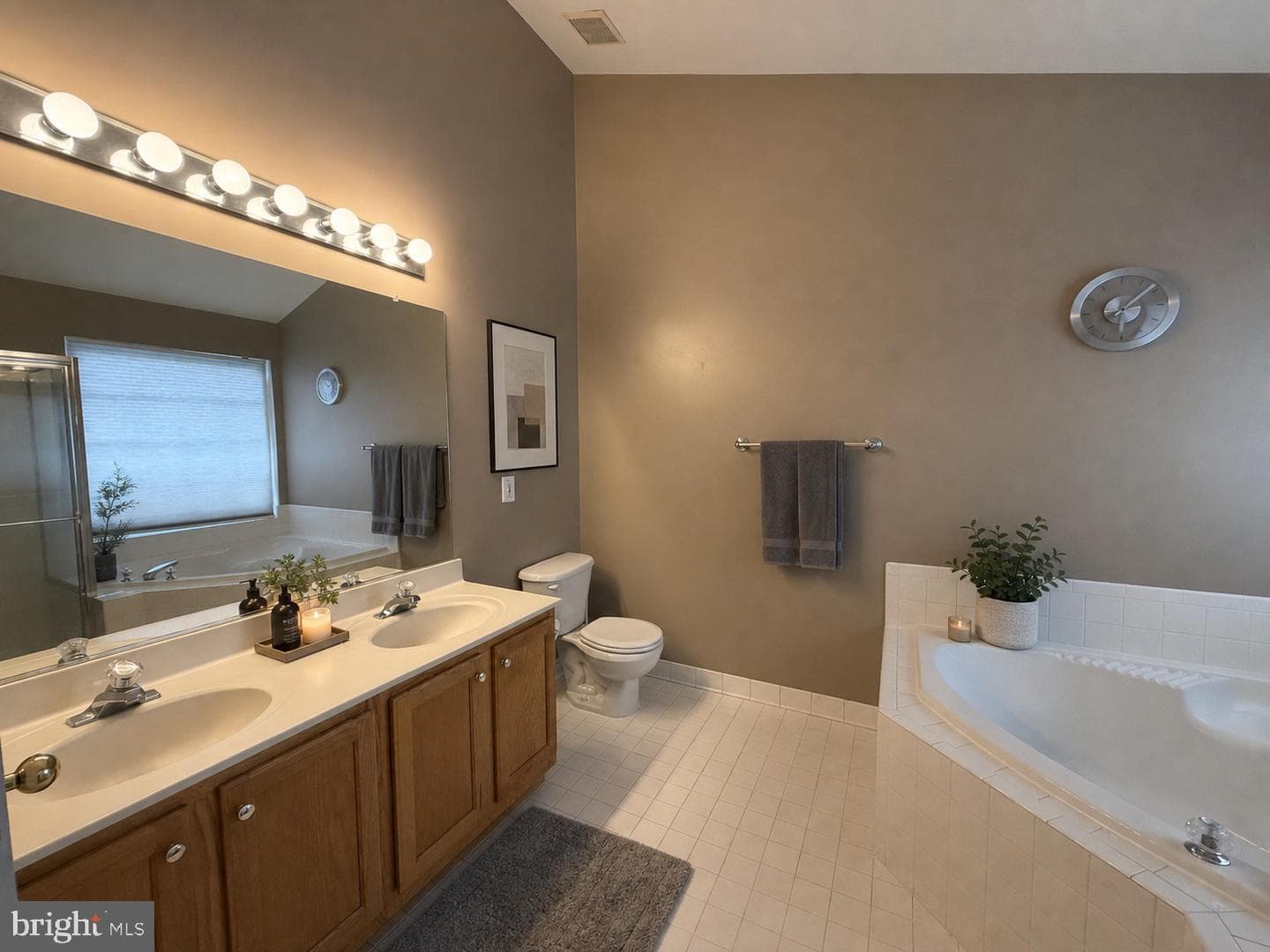 42716 Rolling Rock Square photo 13