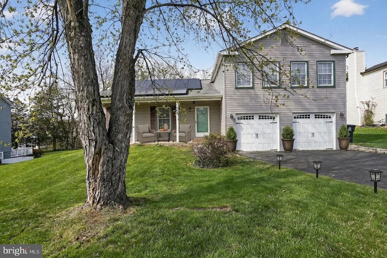 306 Lounsbury Court NE, Leesburg