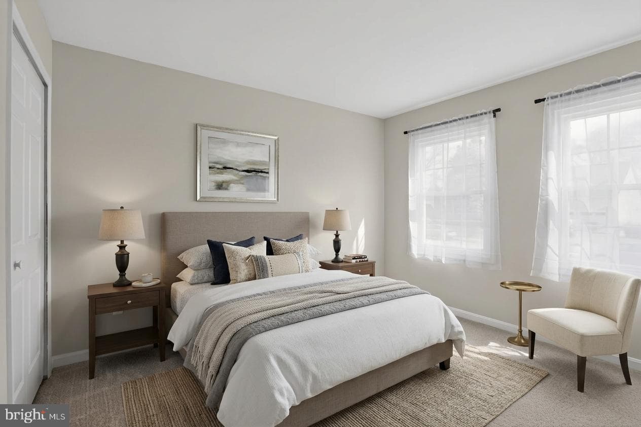 306 Lounsbury Court NE photo 10