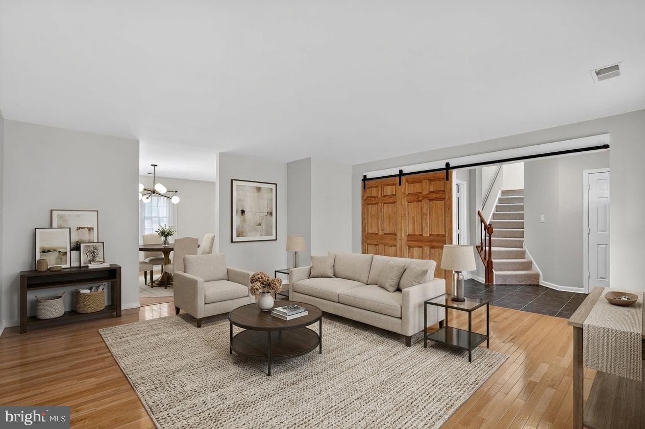 306 Lounsbury Court NE, Leesburg