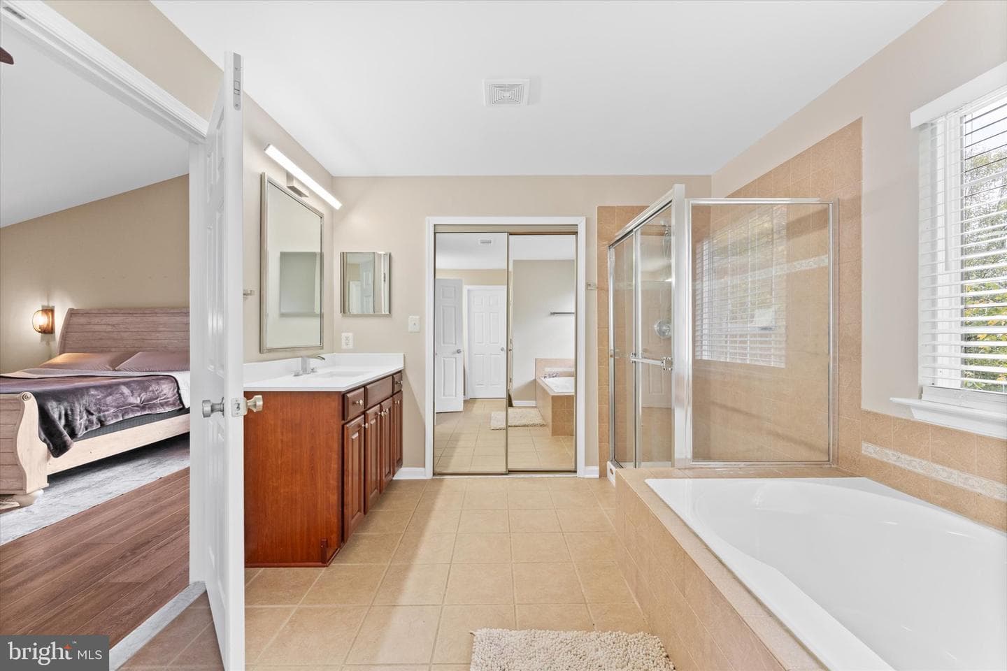 913 Strawberry Court photo 31