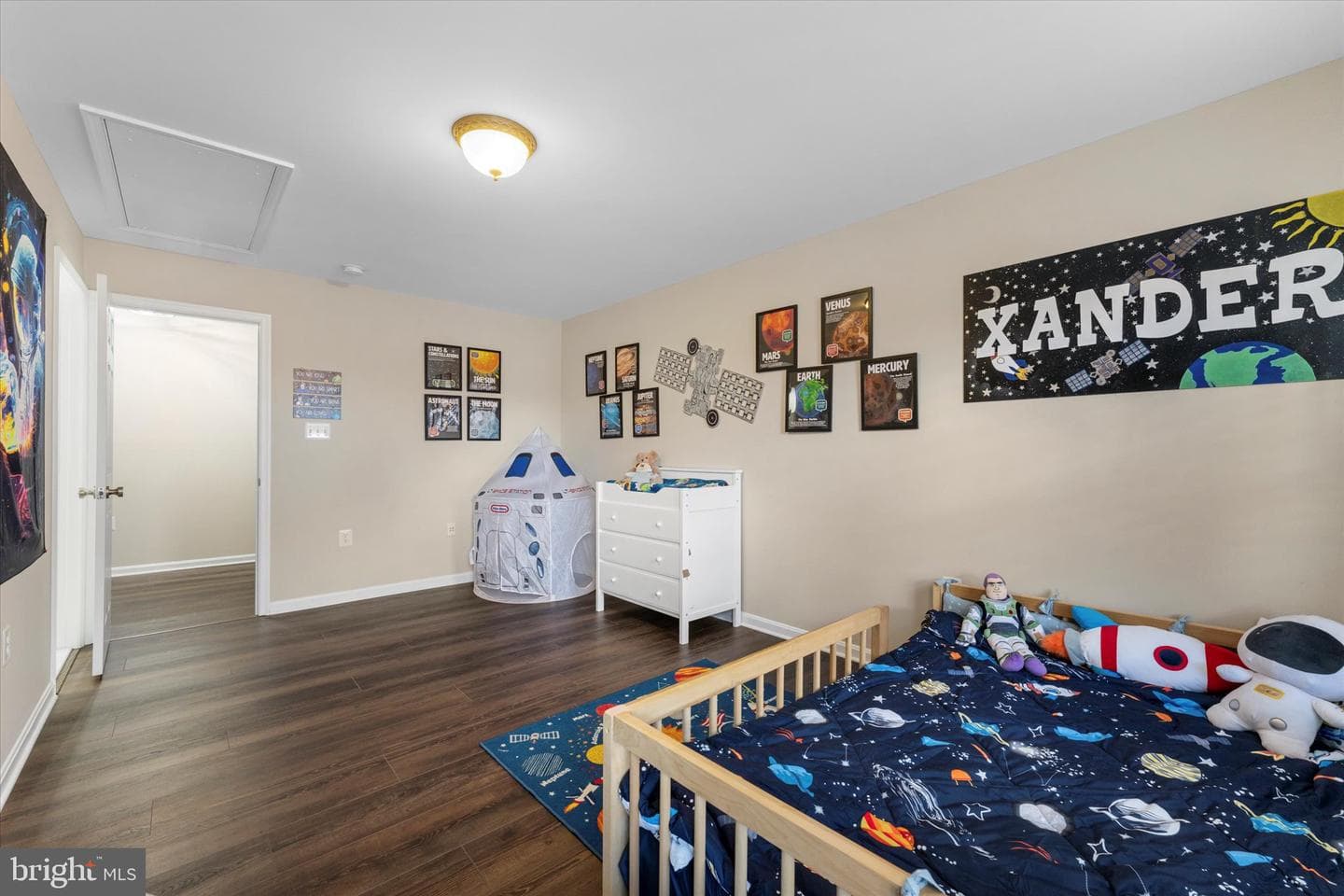 913 Strawberry Court photo 34