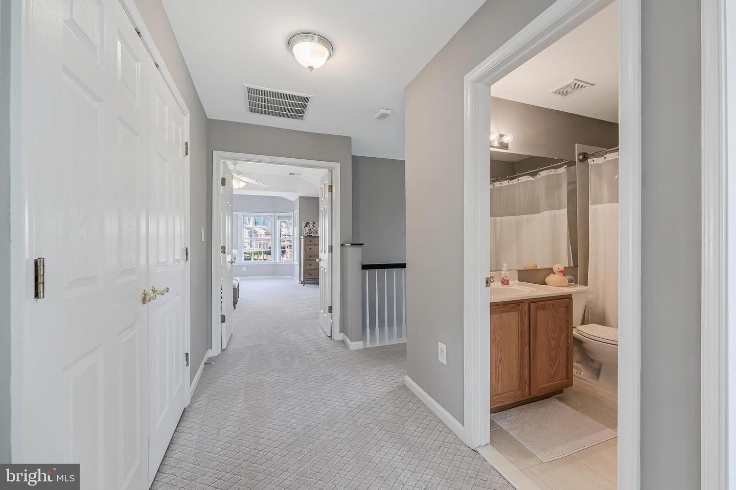 843 Revelstore Terrace NE photo 27