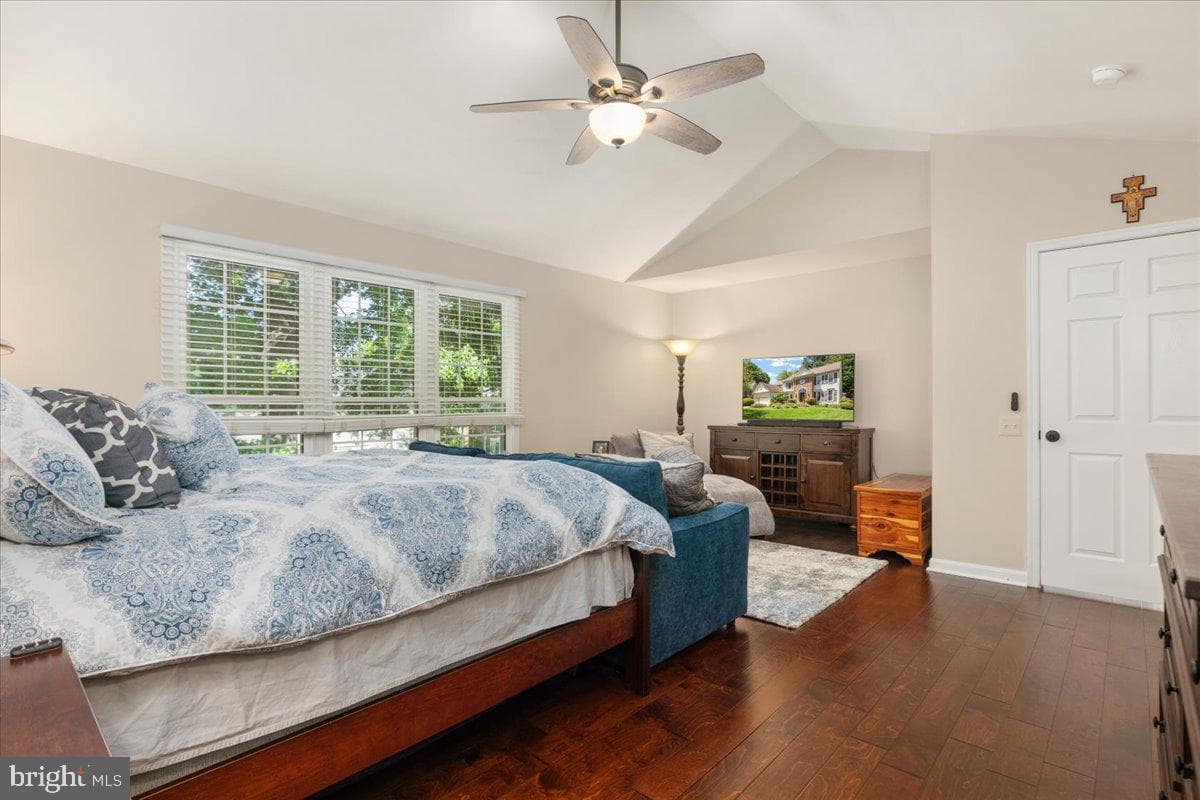 47076 Stillwood Place photo 29