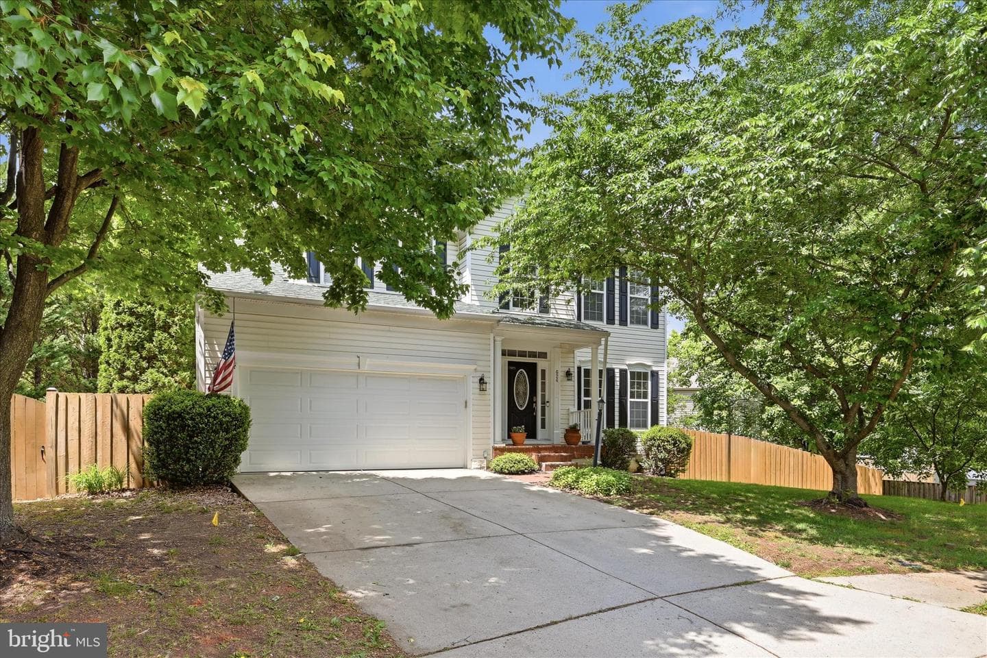 624 Newington Place NE photo 3