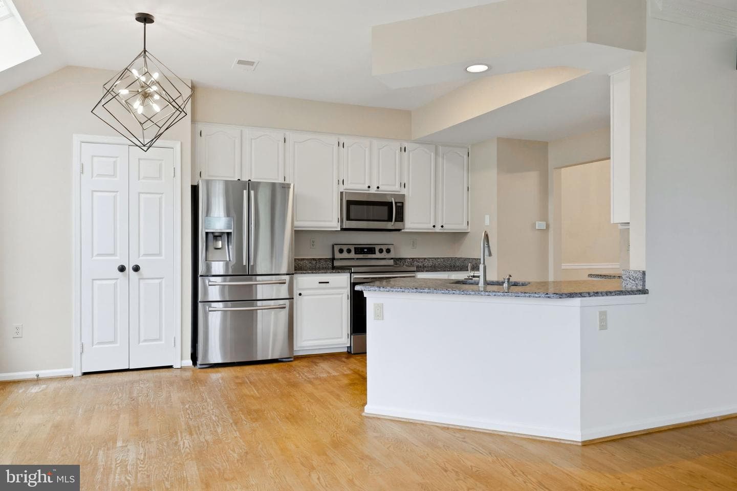 46681 Lynnhaven Square photo 33